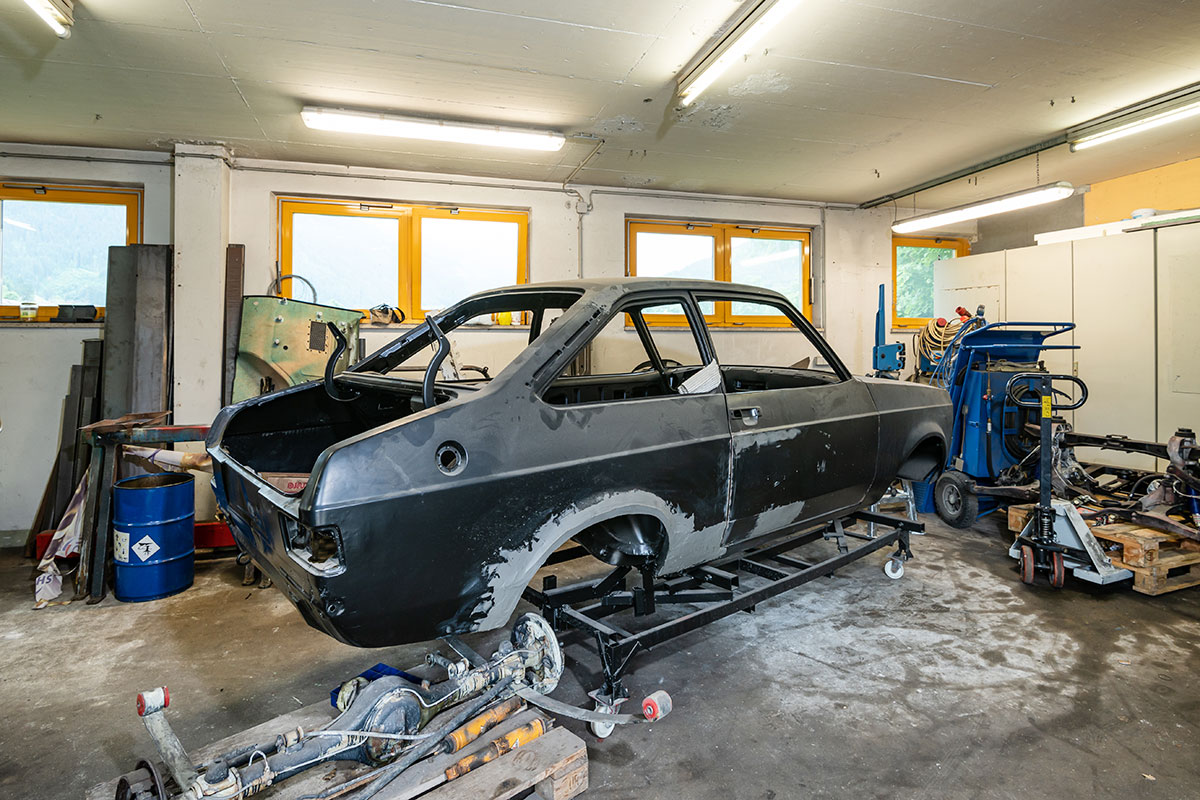 Die Kunst der Revitalisierung: Perfekte Oldtimer-Restauration