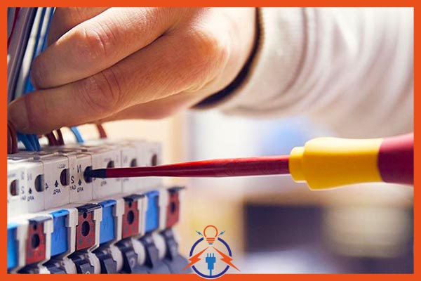 Elektriker Notdienst Essen: 24/7 Bereitschaftsdienst für alle Elektroprobleme