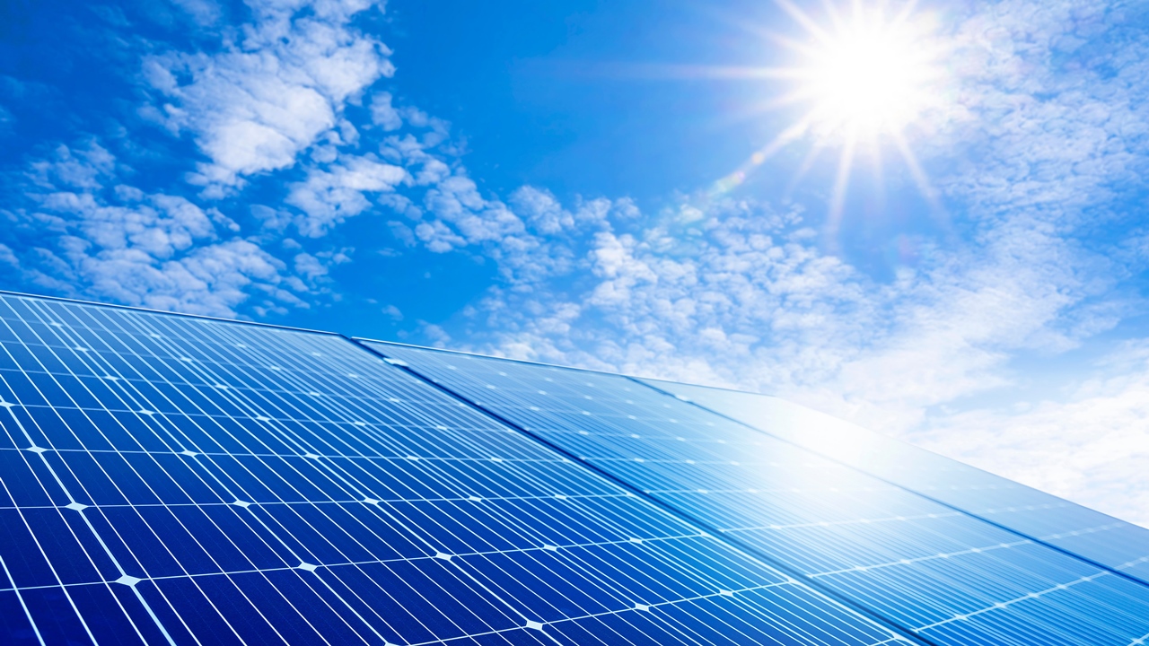 Baubz‘ Solar Prowess Chronicles: Ein Vermächtnis der Führung im Bereich saubere Energie
