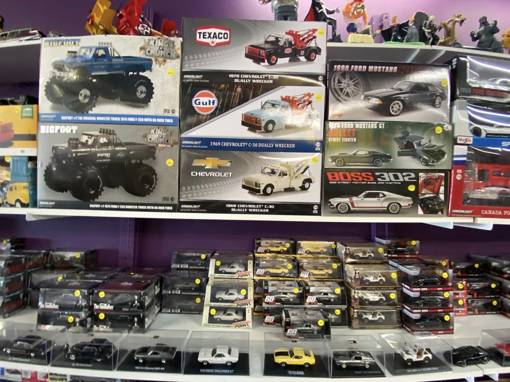 Modellauto Shop Modellstall: Exklusive Marken wie Minichamps, Norev und Schuco entdecken